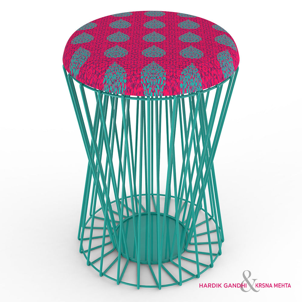 Kuheli Tree Top Sitting Stool