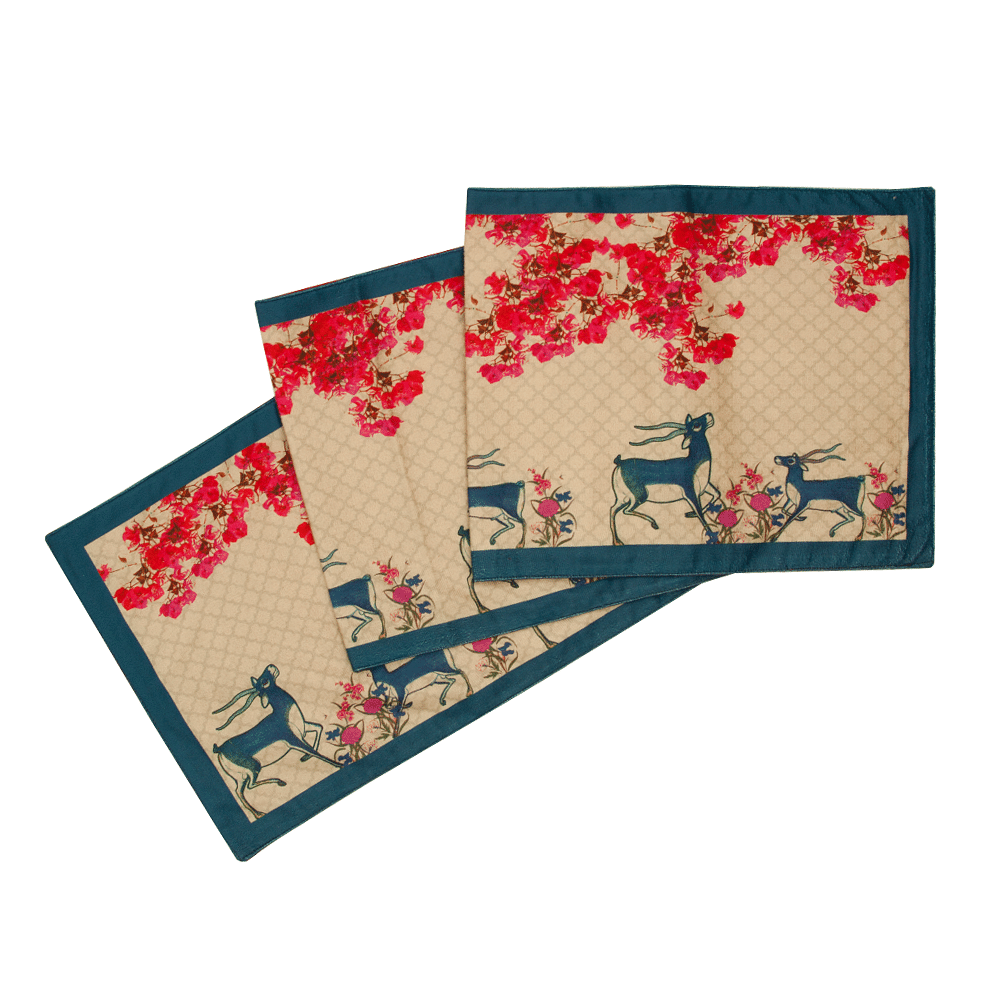 Palaces in Paradise Table Runner