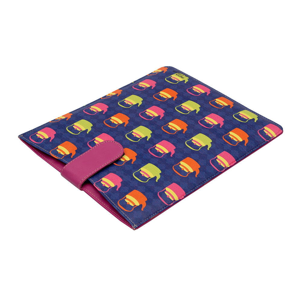 Kettle Calling iPad / Tablet Sleeve