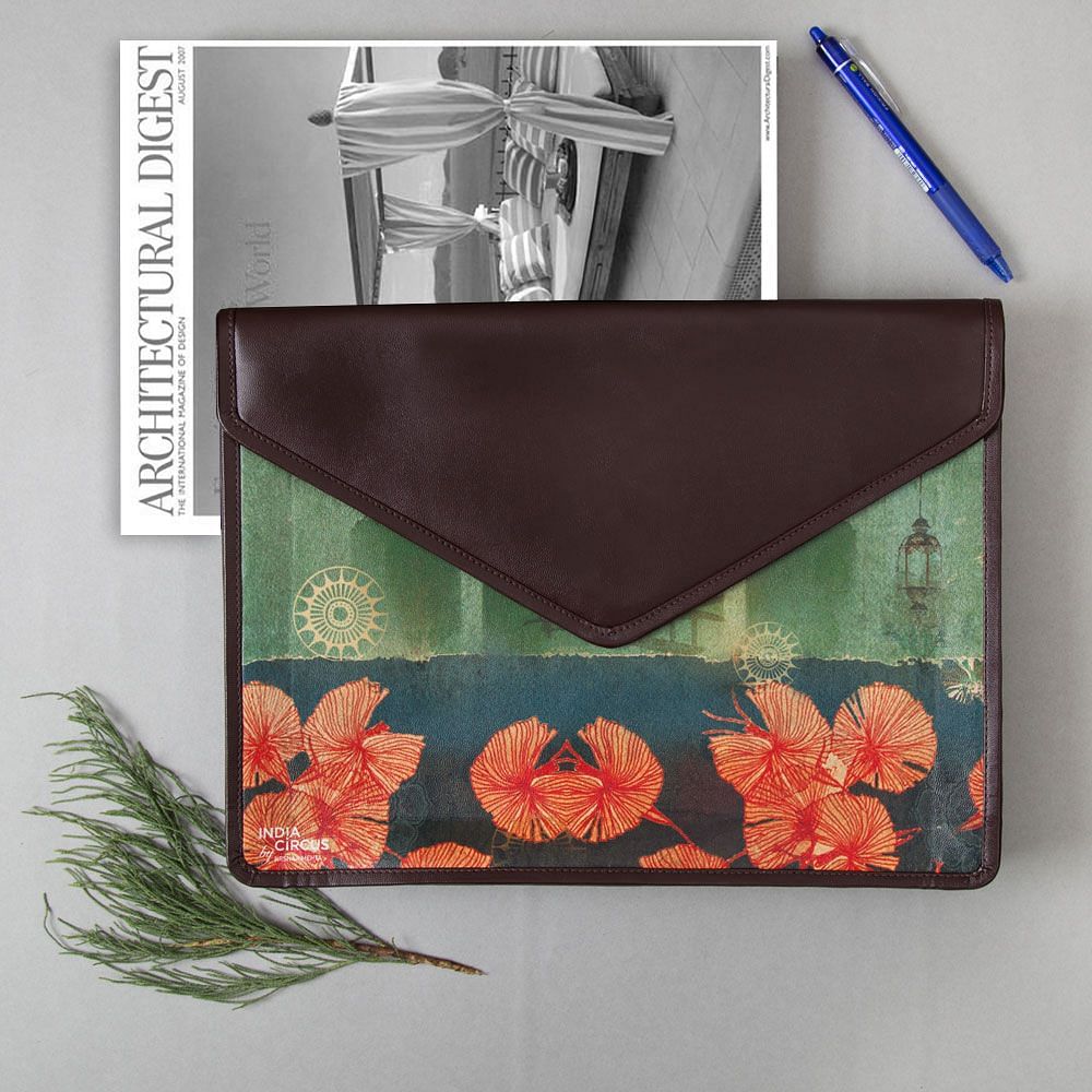Leaves and Lanterns Document Holder