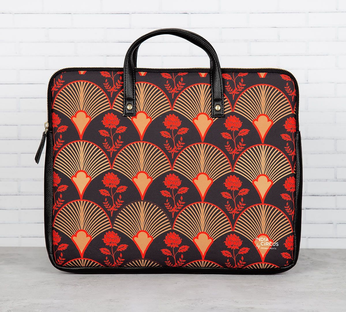 Fans of Blossom Laptop Bag