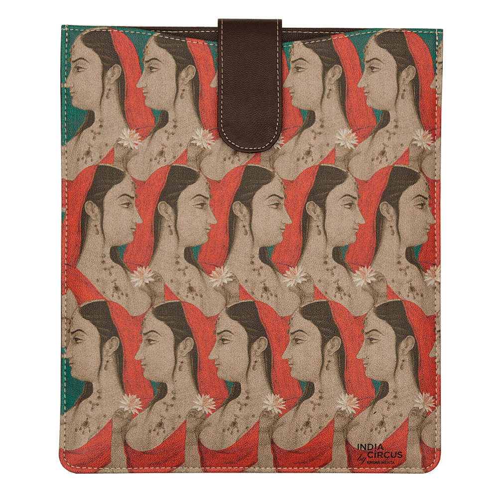 Sultana's Memories iPad Sleeve
