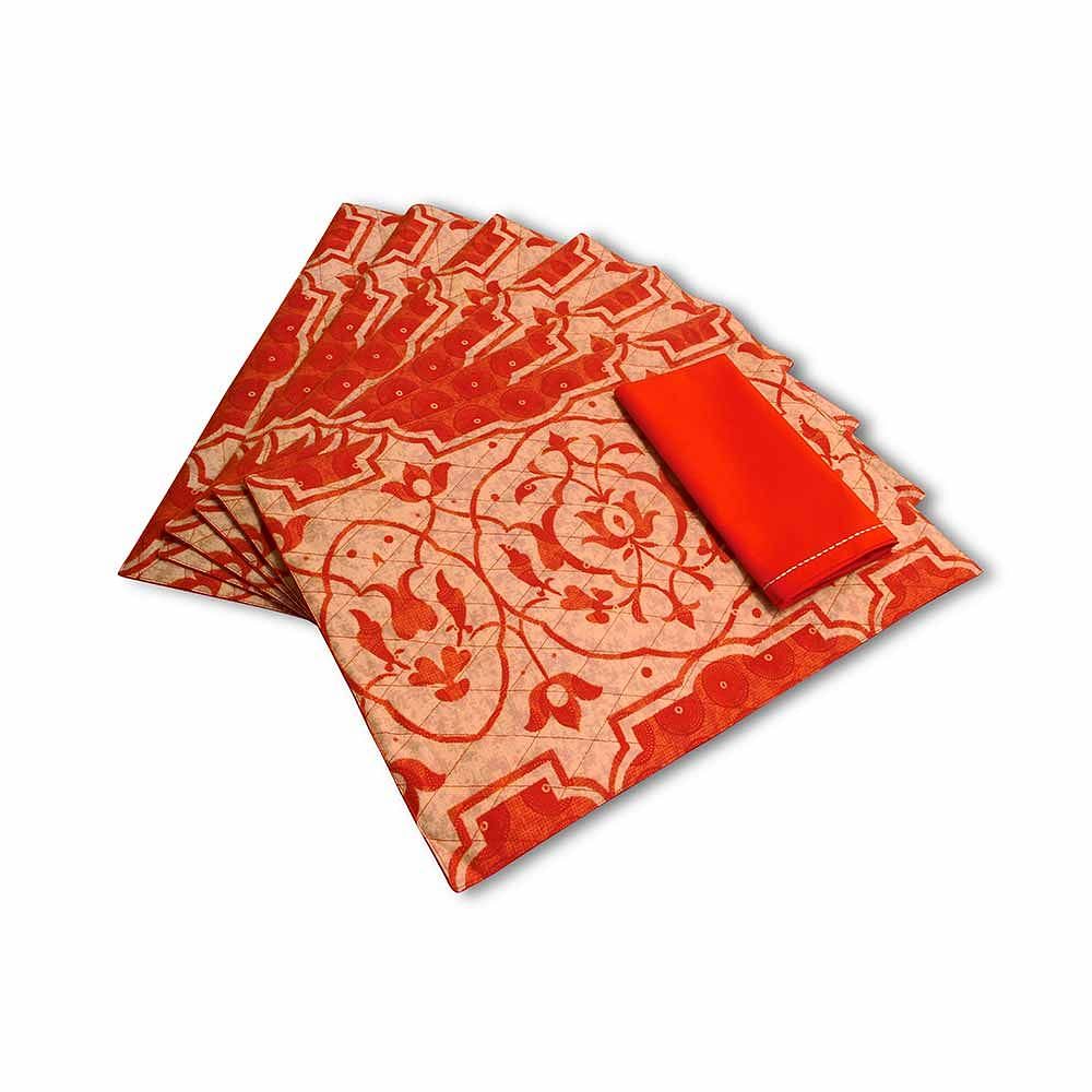 Elegant Carvings Quilted Table Mat and Napkin(Set of 6)