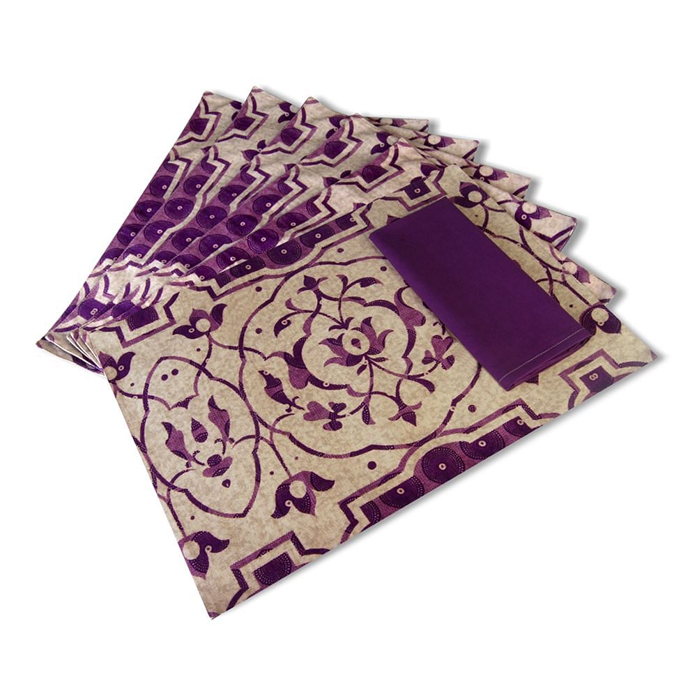 Elegant Carvings Quilted Table Mat and Napkin(Set of 6)