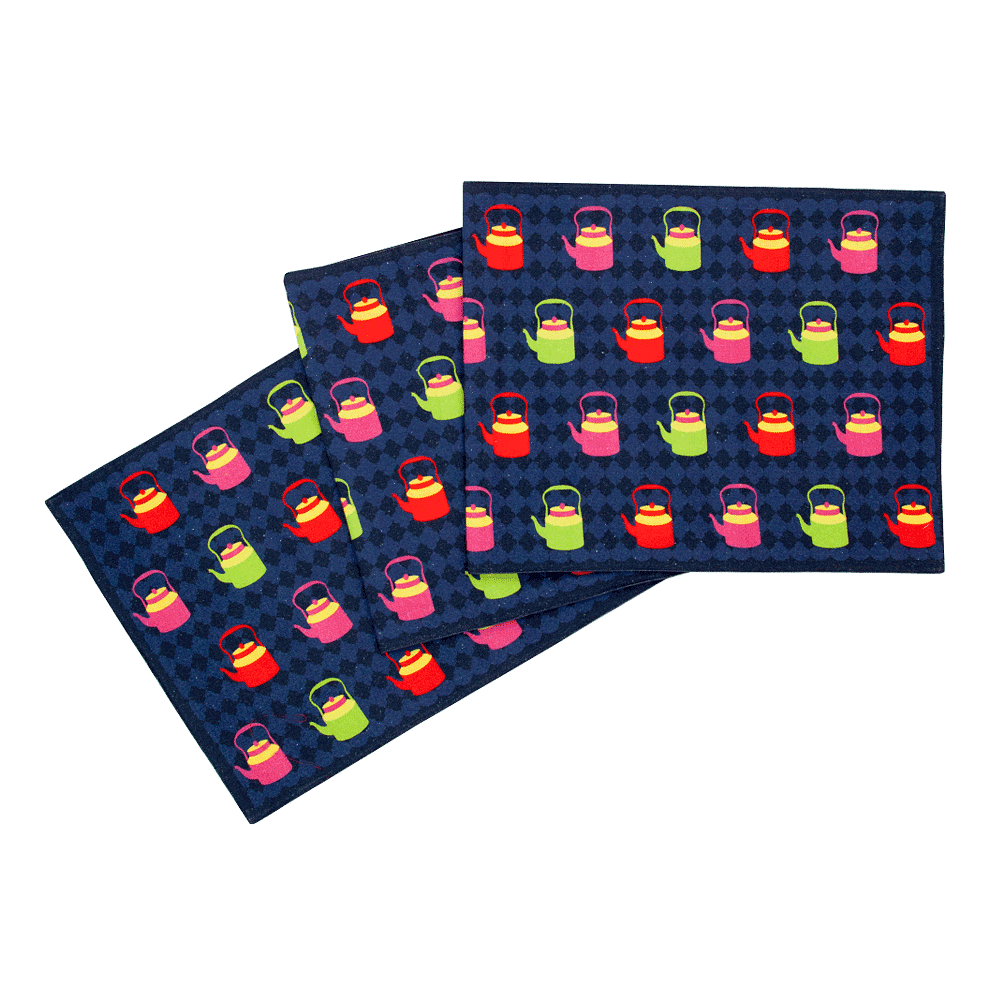 Kettle Calling Table Runner