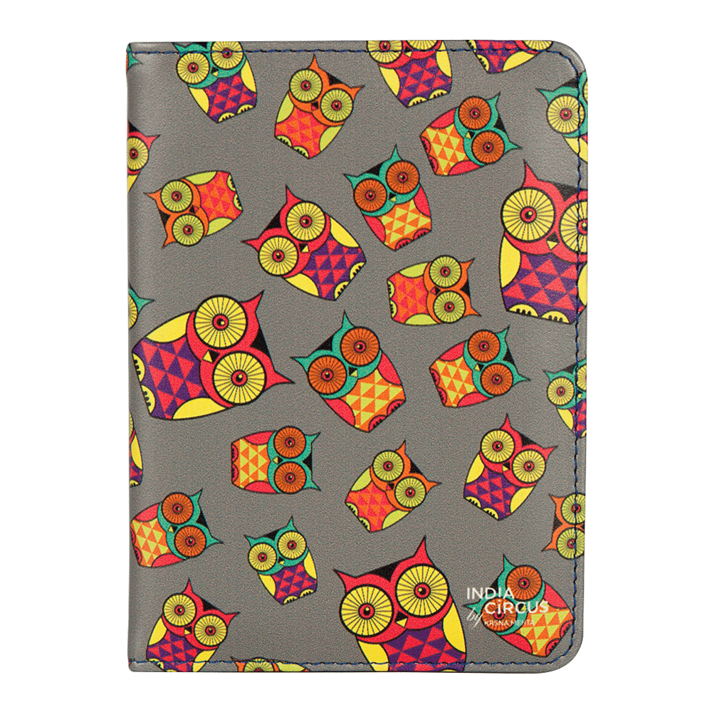 Peeking Owls Passport Cover