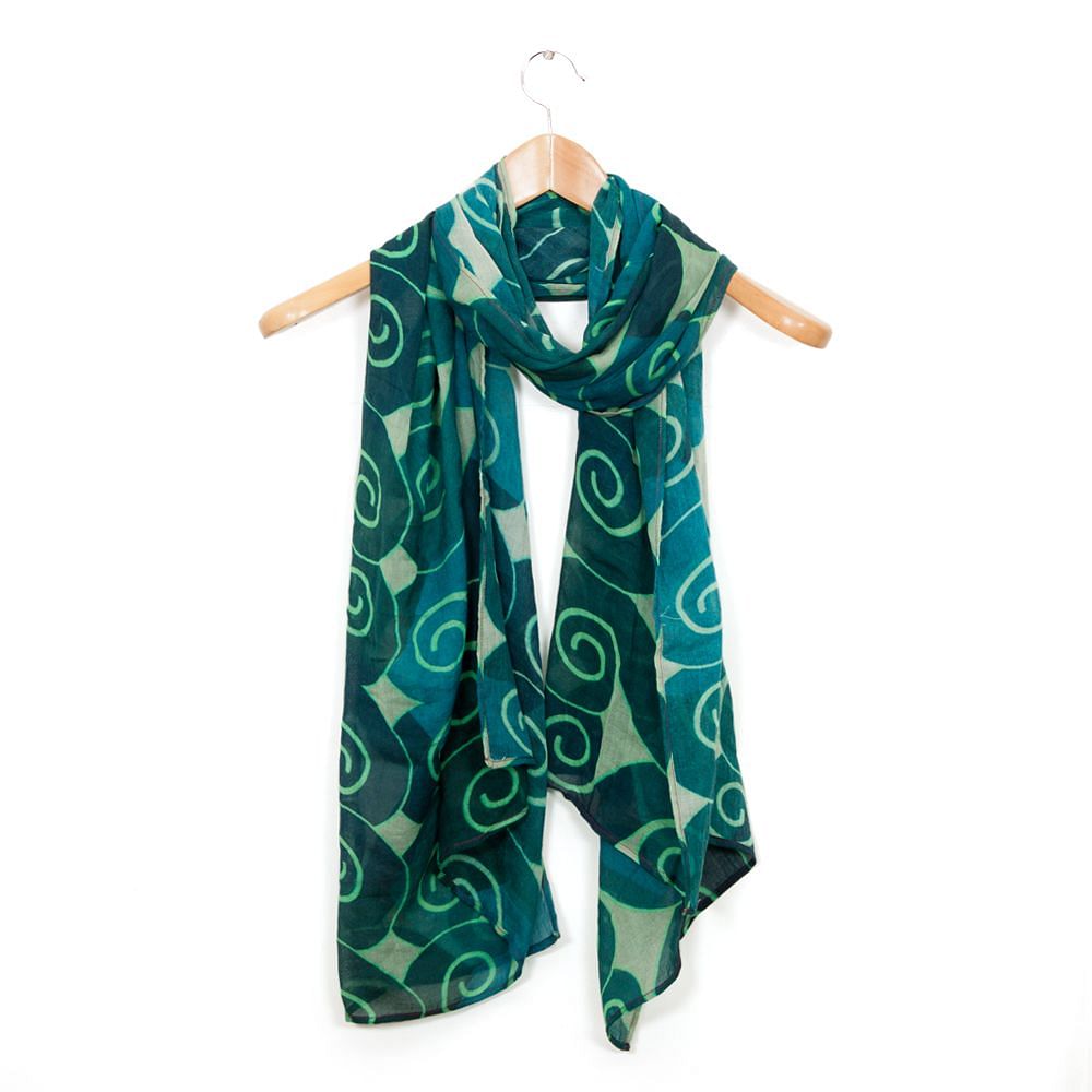 Symmetrical Swirls Stole