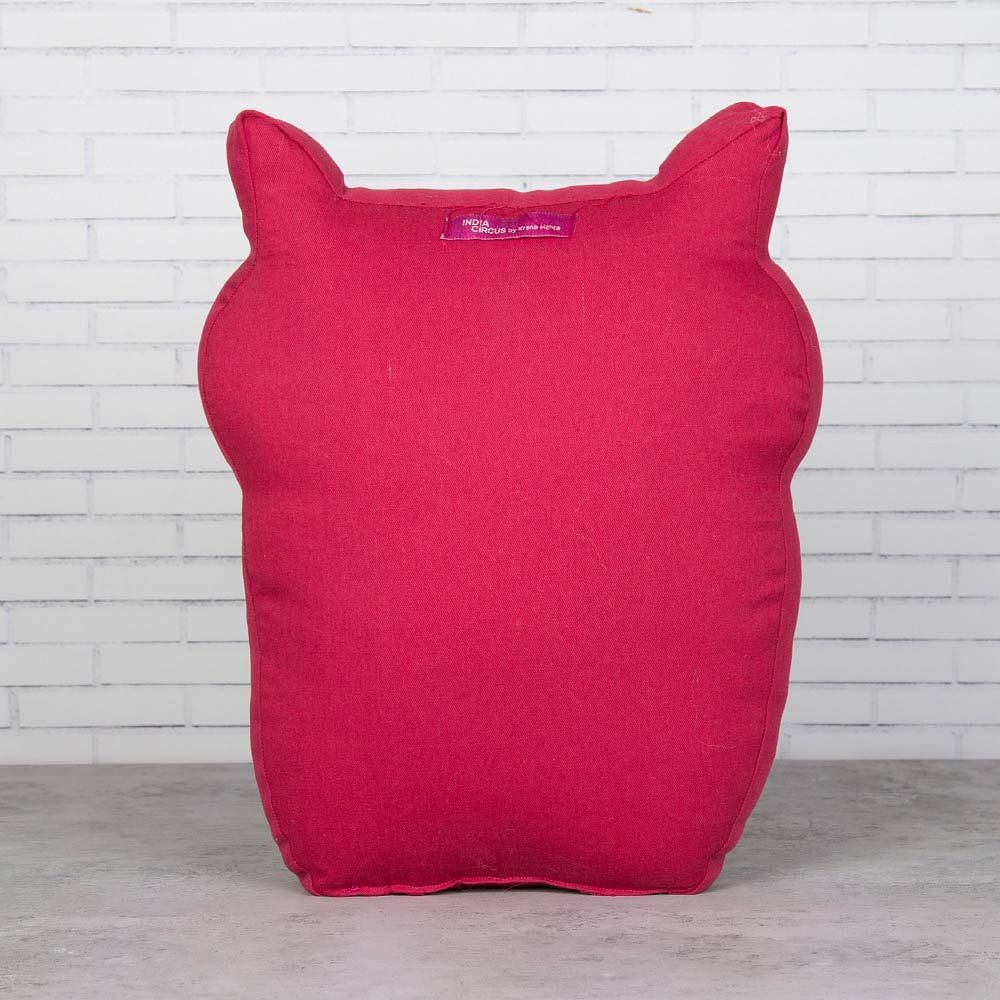 Peeking Owls Shaped Cushion