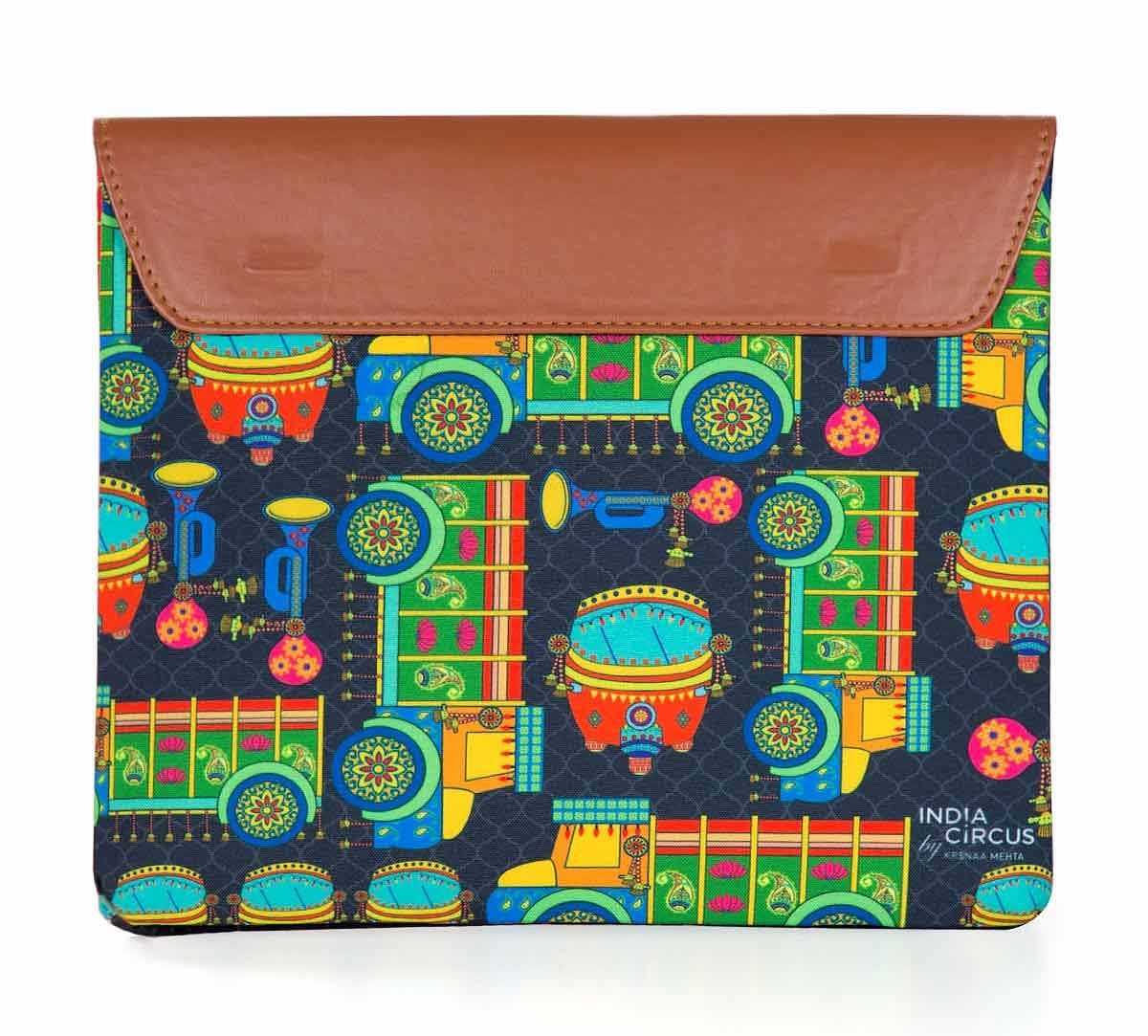 Transit Decorama iPad / Tablet Sleeve