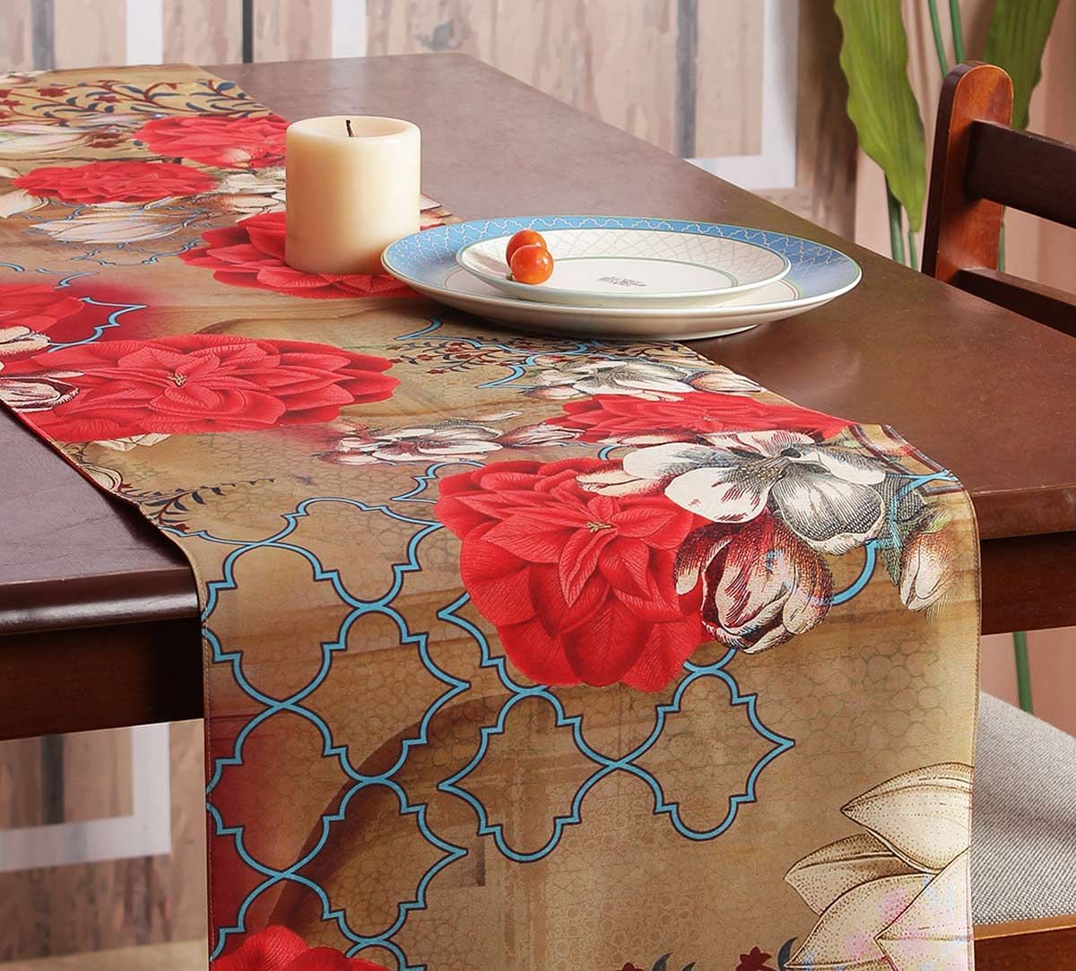 India Circus Trapped Dahlia Bed and Table Runner