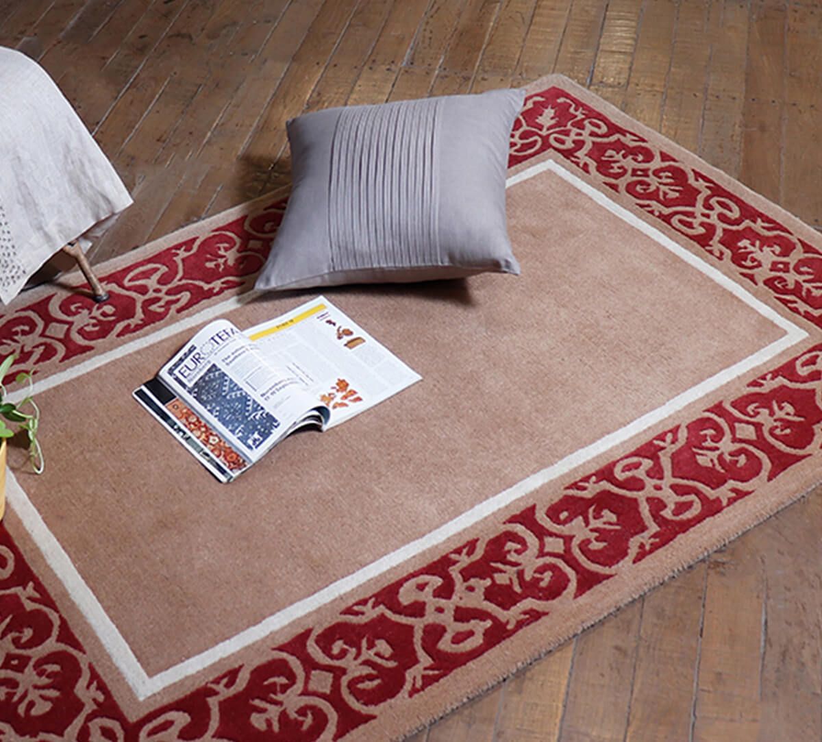 India Circus by Krsnaa Mehta Jewels of Motif 4ft x 6ft Rug