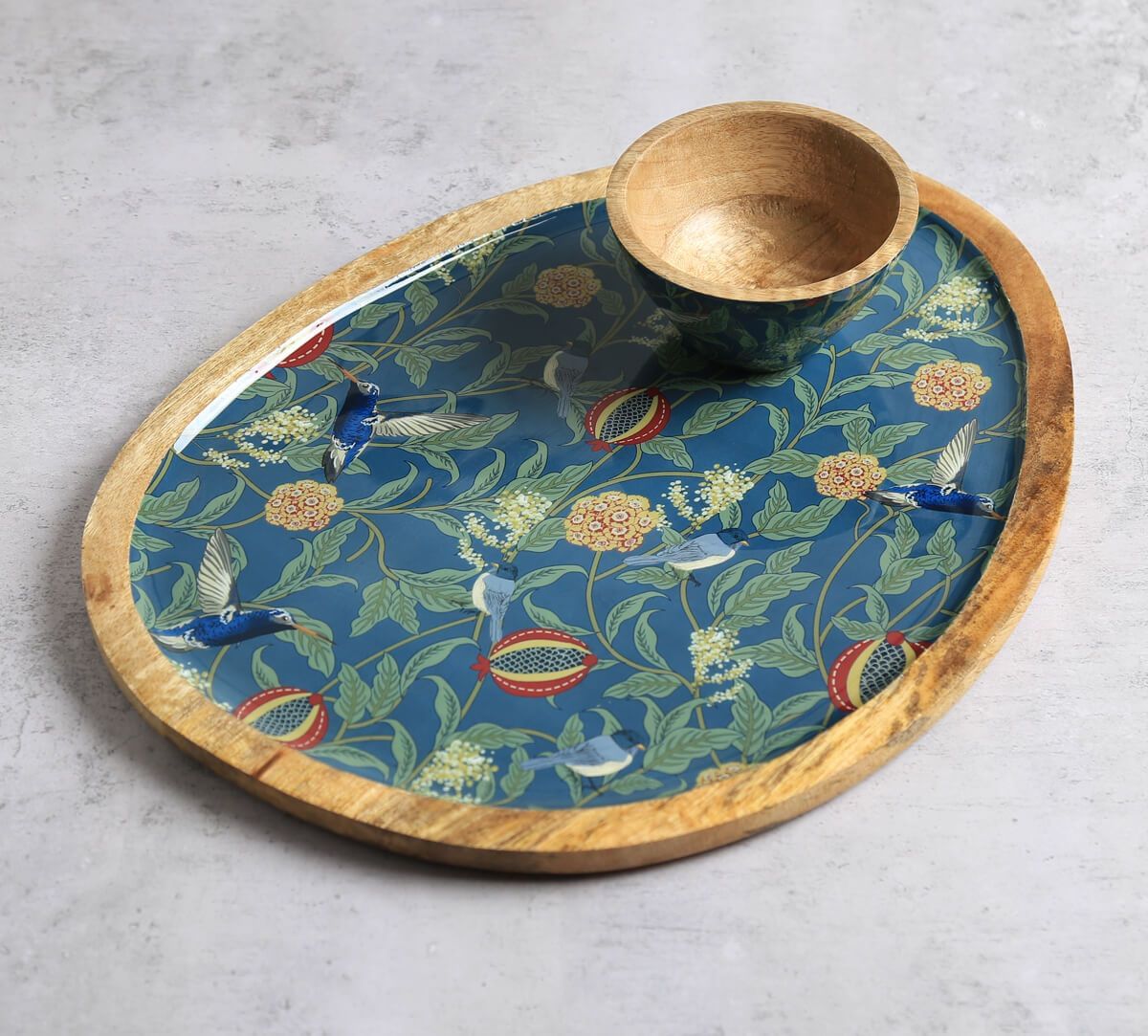 India Circus by Krsnaa Mehta Flights of Vivers Oval Platter with Dip Bowl