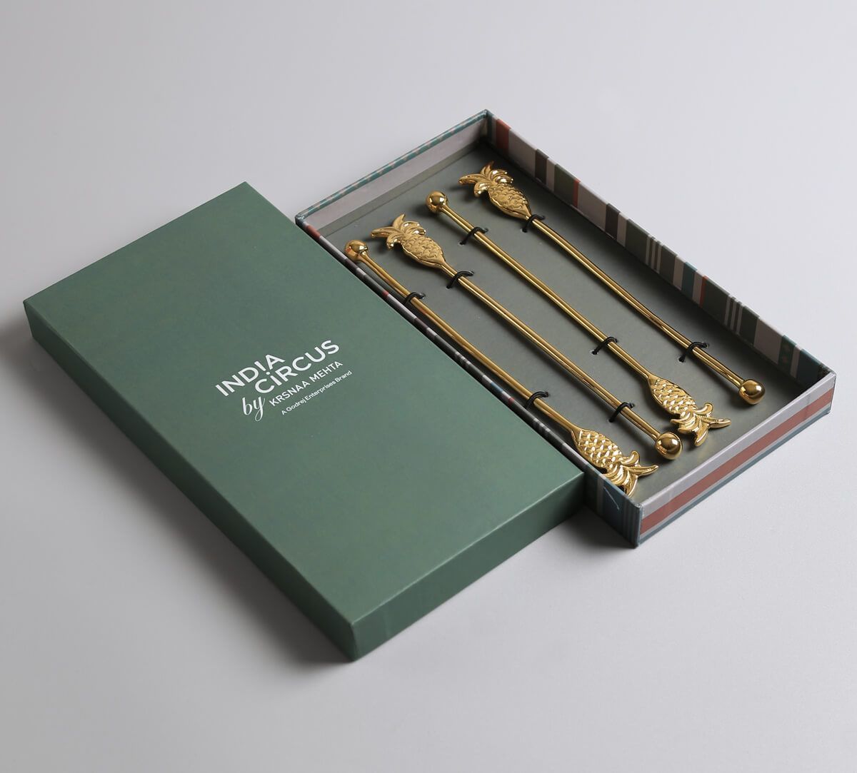 India Circus by Krsnaa Mehta Pines Stirrer Set