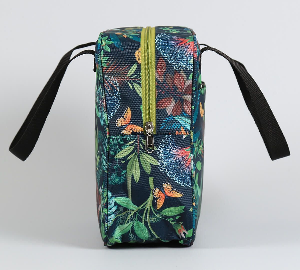 India Circus by Krsnaa Mehta Magical Moore Insulated Lunch Bag