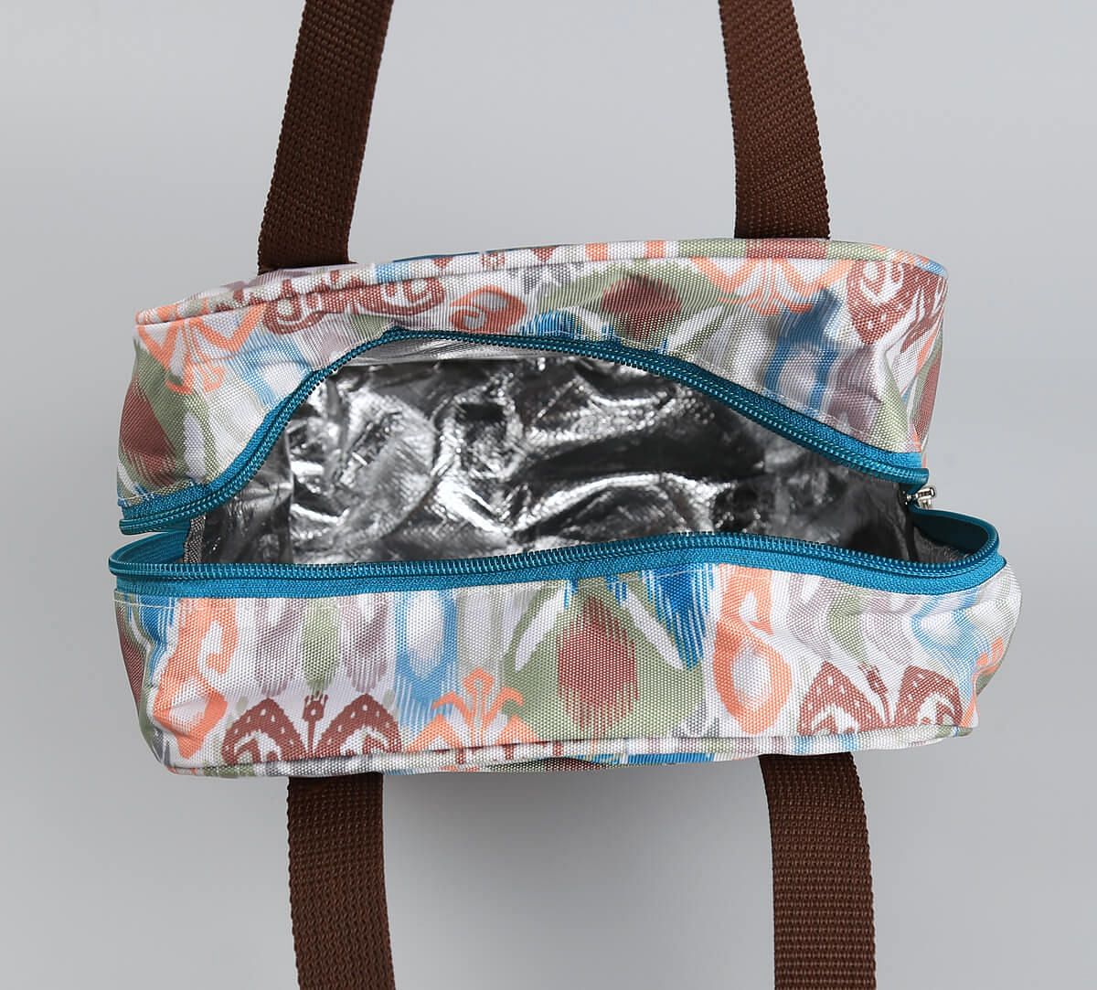 India Circus by Krsnaa Mehta Artisans of Earth Insulated Lunch Bag