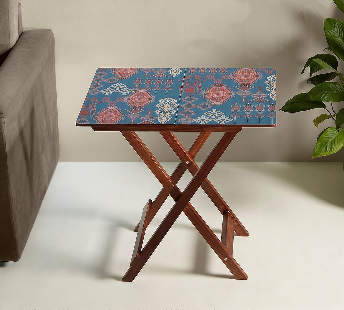 India Circus by Krsnaa Mehta Enchanting Mirage Folding Side Table