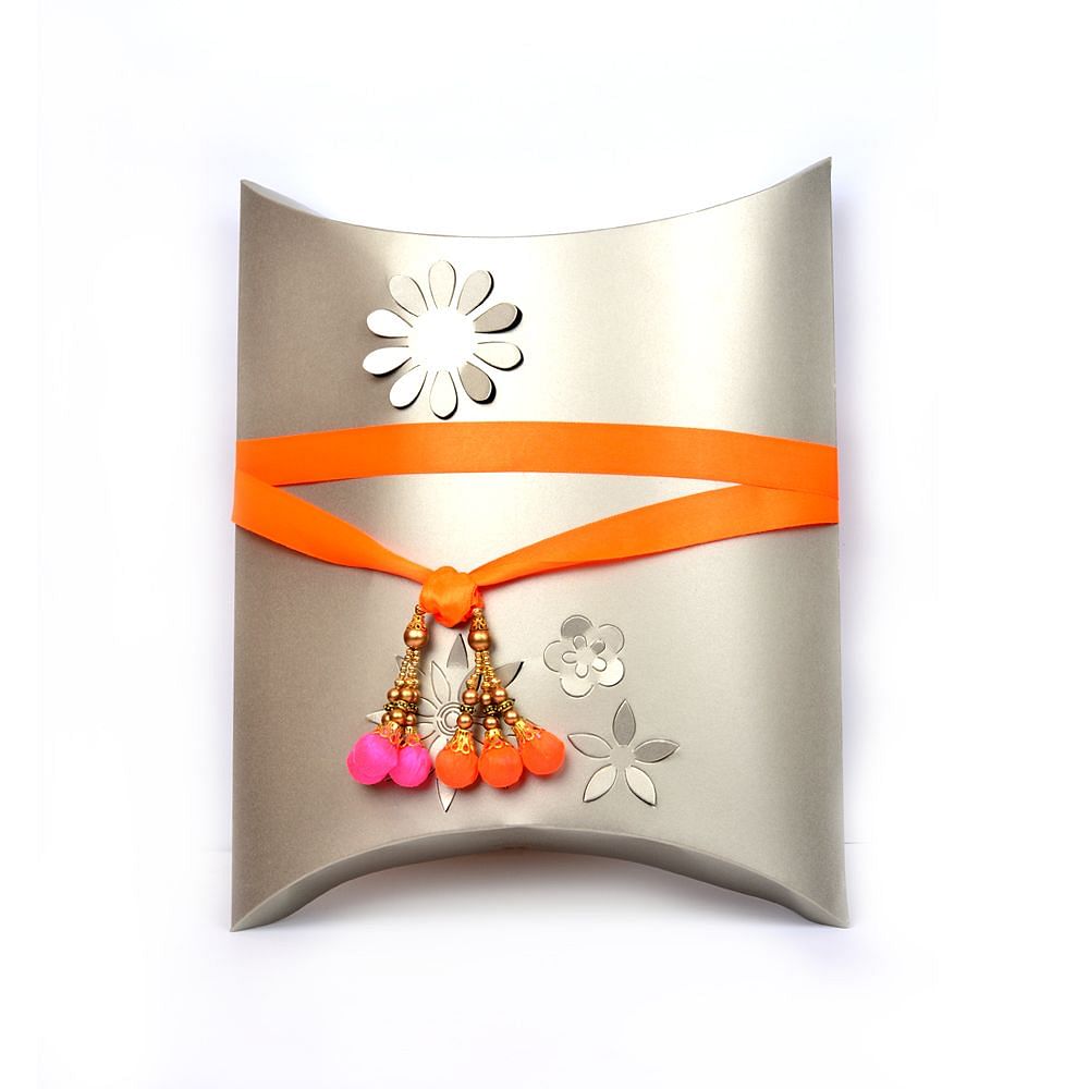 Elegant White Floral Gift Box - Single