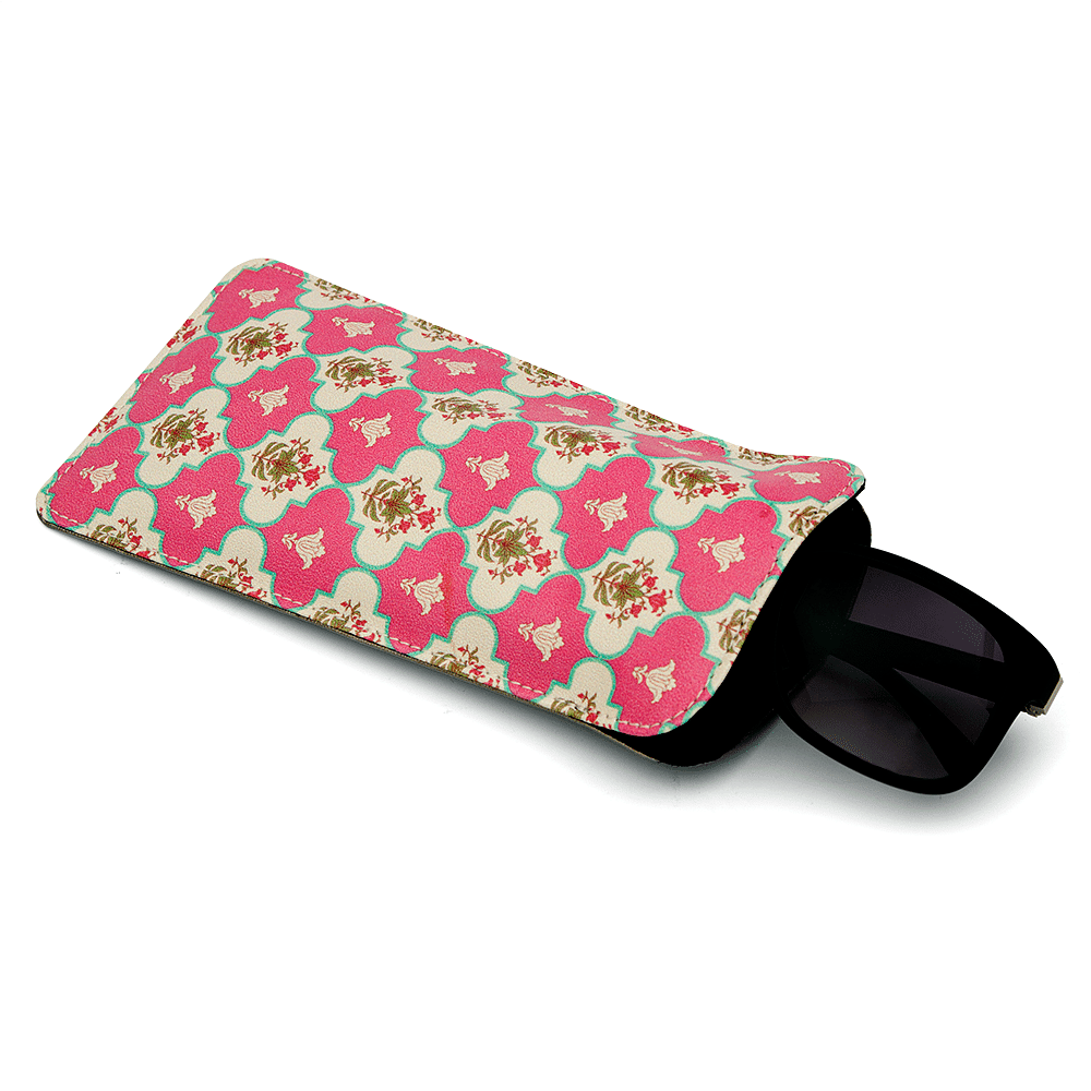 The Mysterious Flower Spectacle Case
