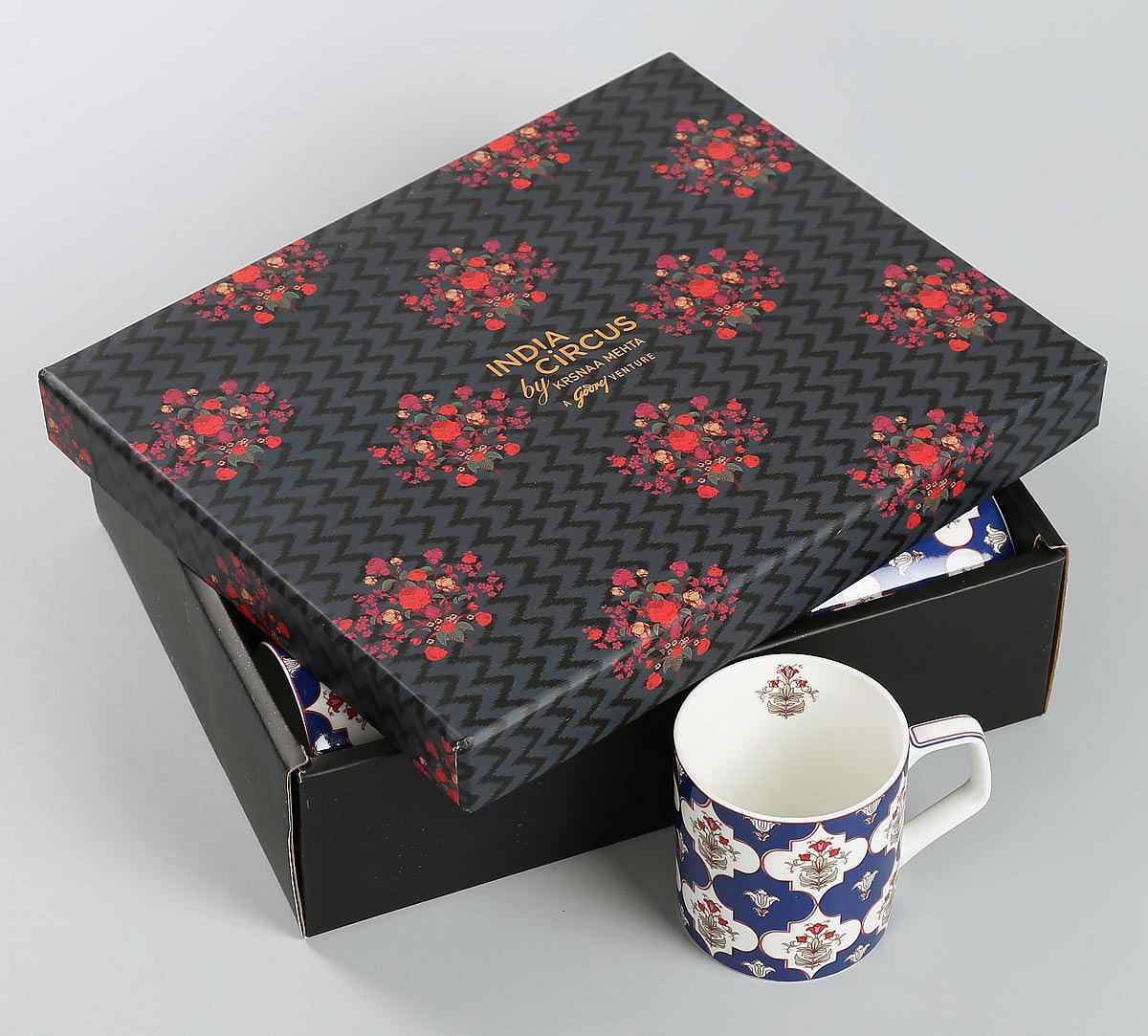 India Circus Blue Lattice Treasures Mug Set of 6