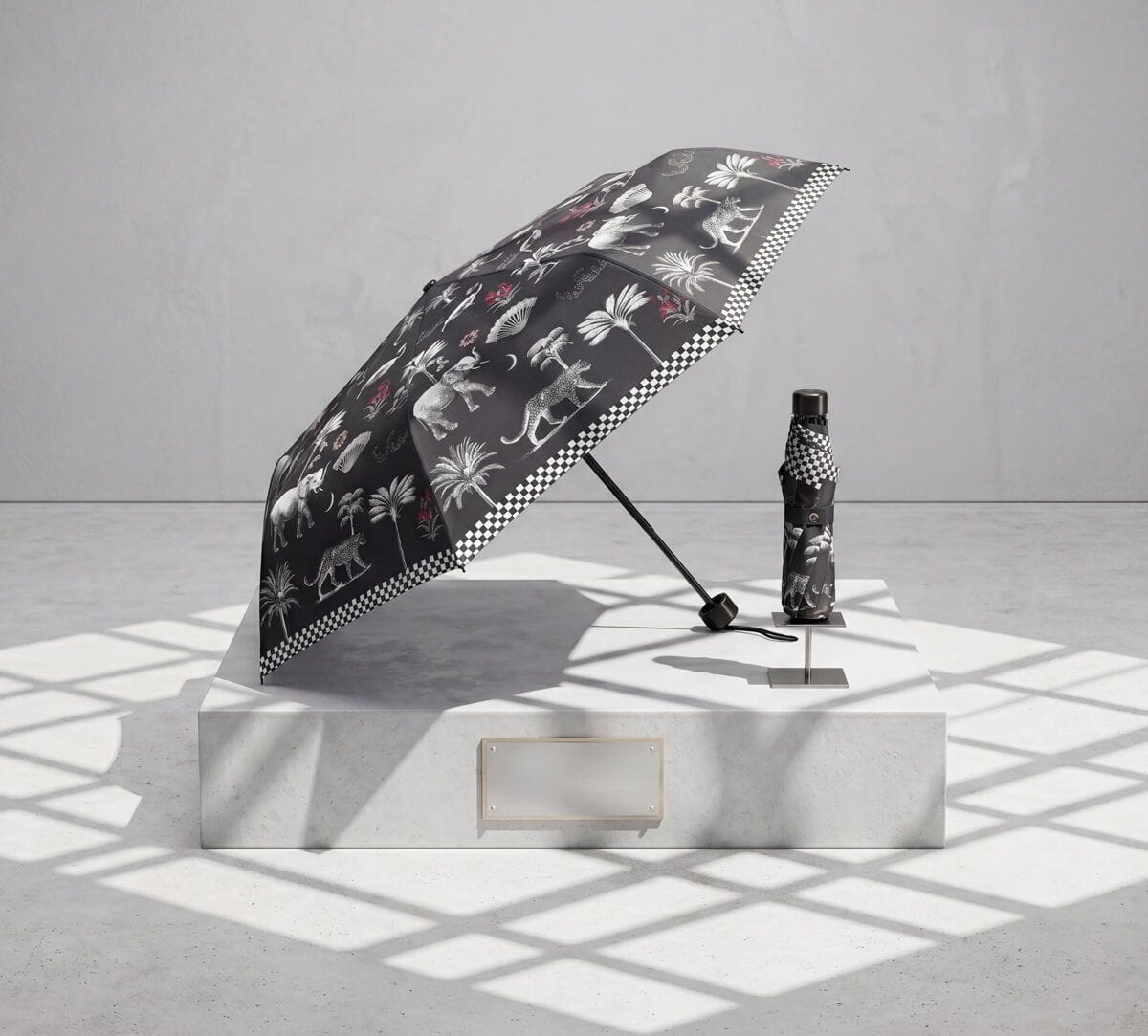 Animalia Creations 3 Fold Umbrella