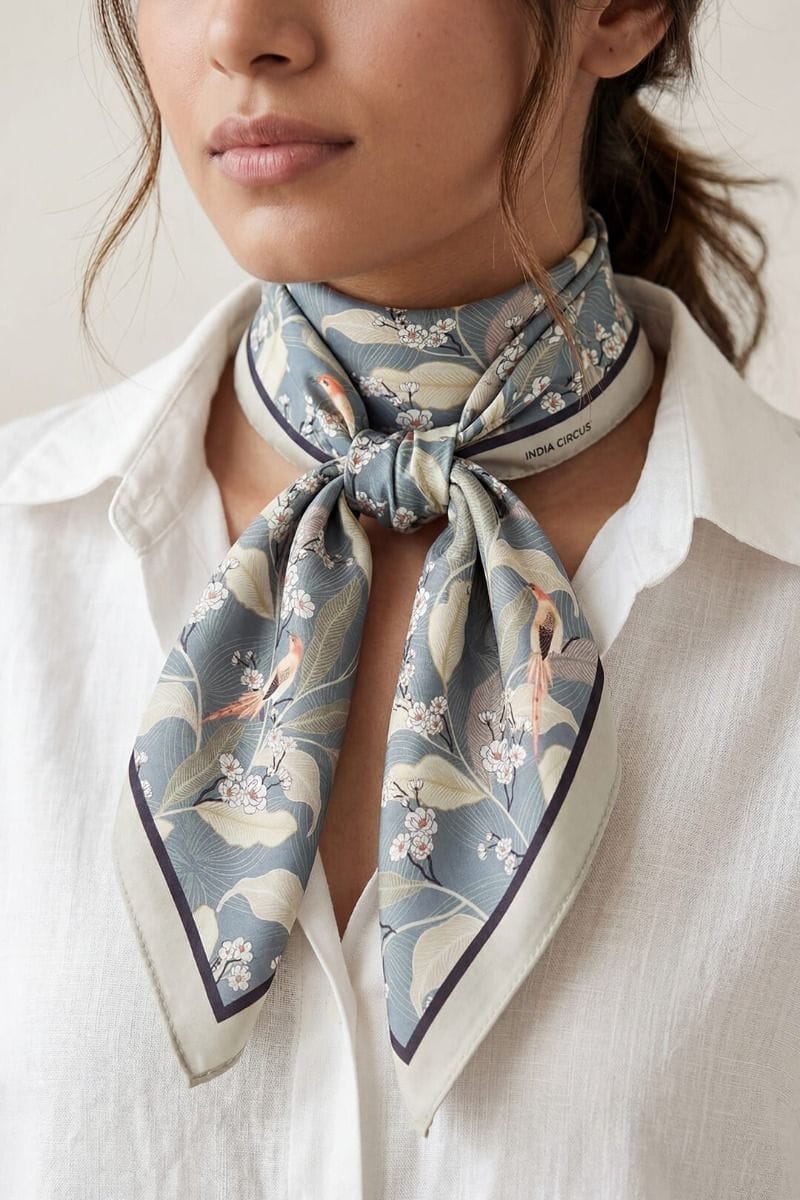 Bird land paradise Scarf