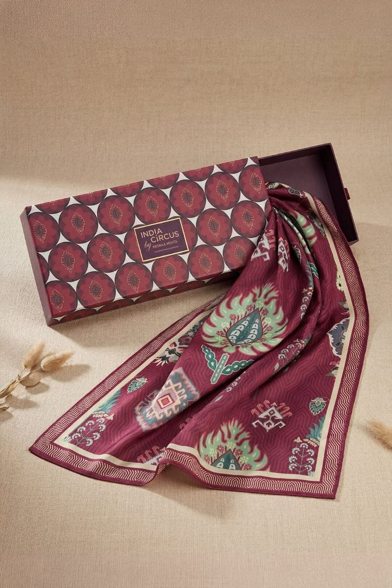 Mystifying Dazzle Scarf