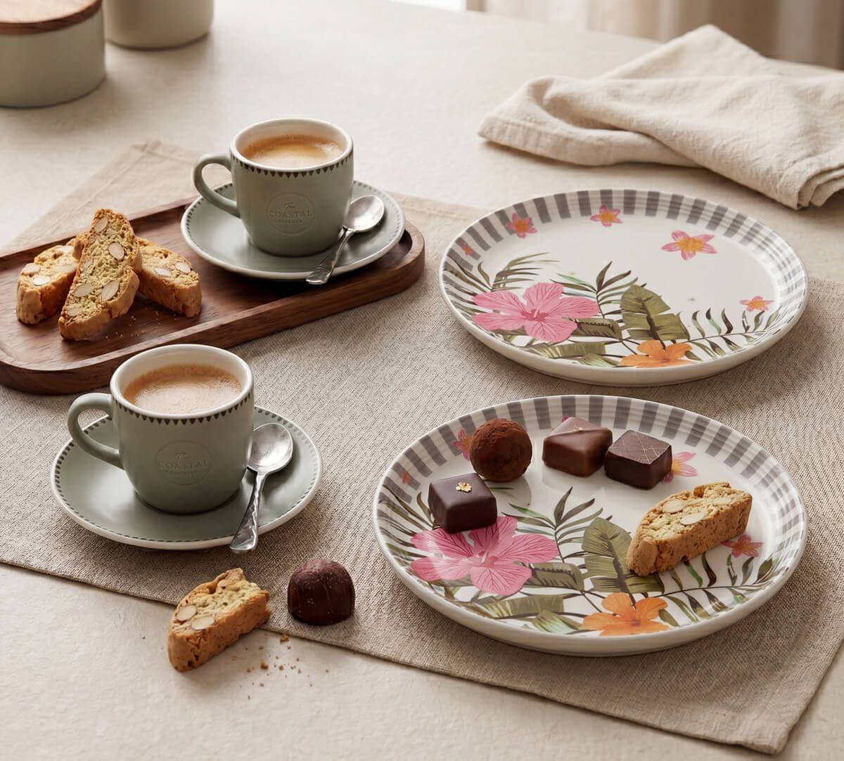 Plumerias Plume Quarter Plates Set of 2
