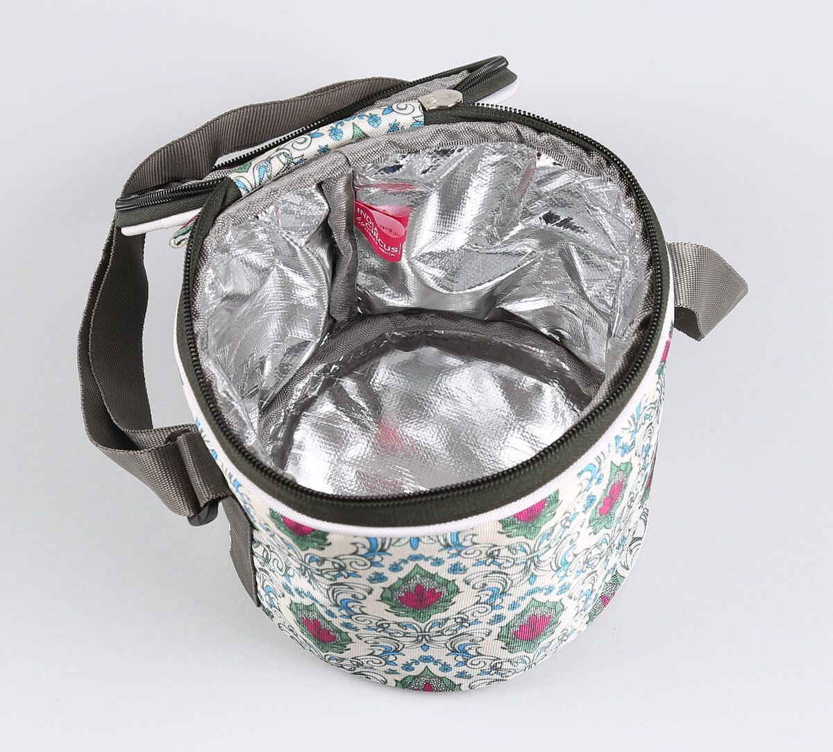 India Circus by Krsnaa Mehta Rosebuds of Damask Lunch Bag Round