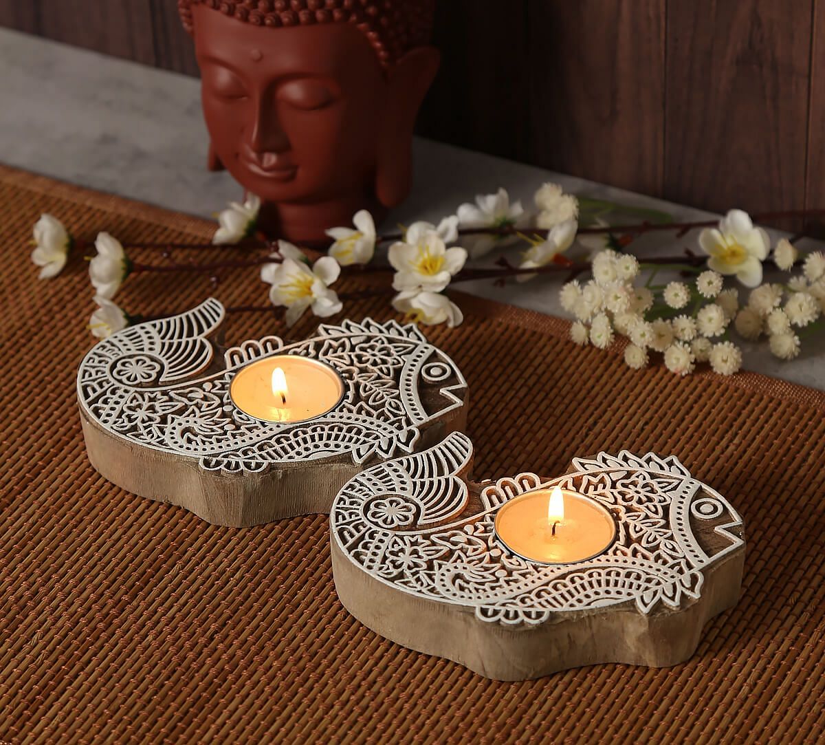 India Circus Fish Shaped Wooden Engraved Tea Light Holder Set of 2