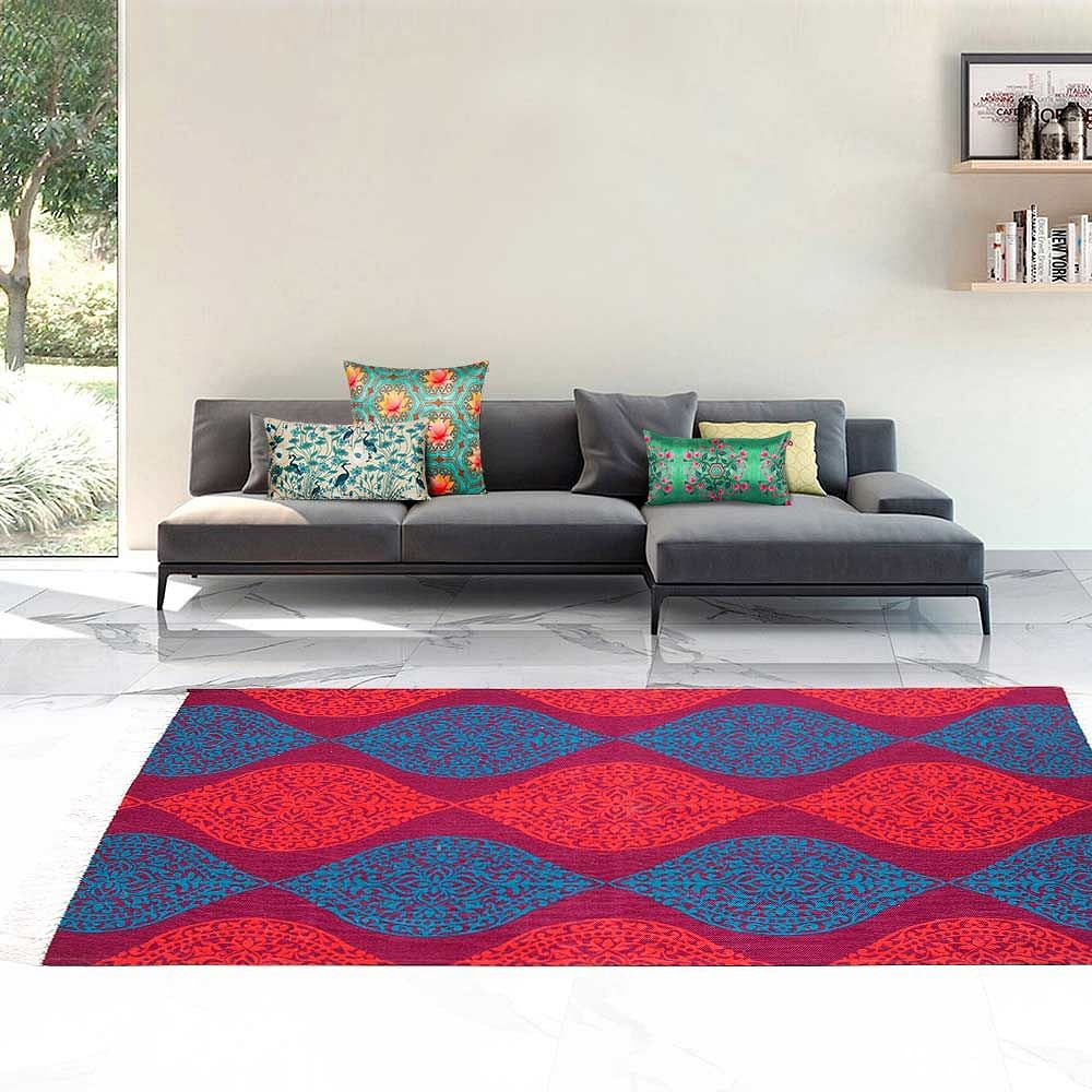 India Circus Floral Hourglas Rug