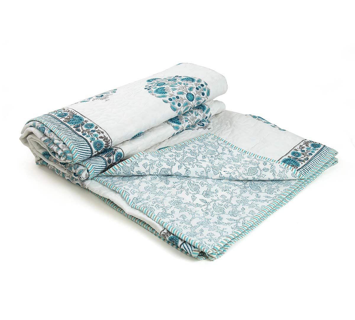 India Circus Florets Quilted Comforter Set