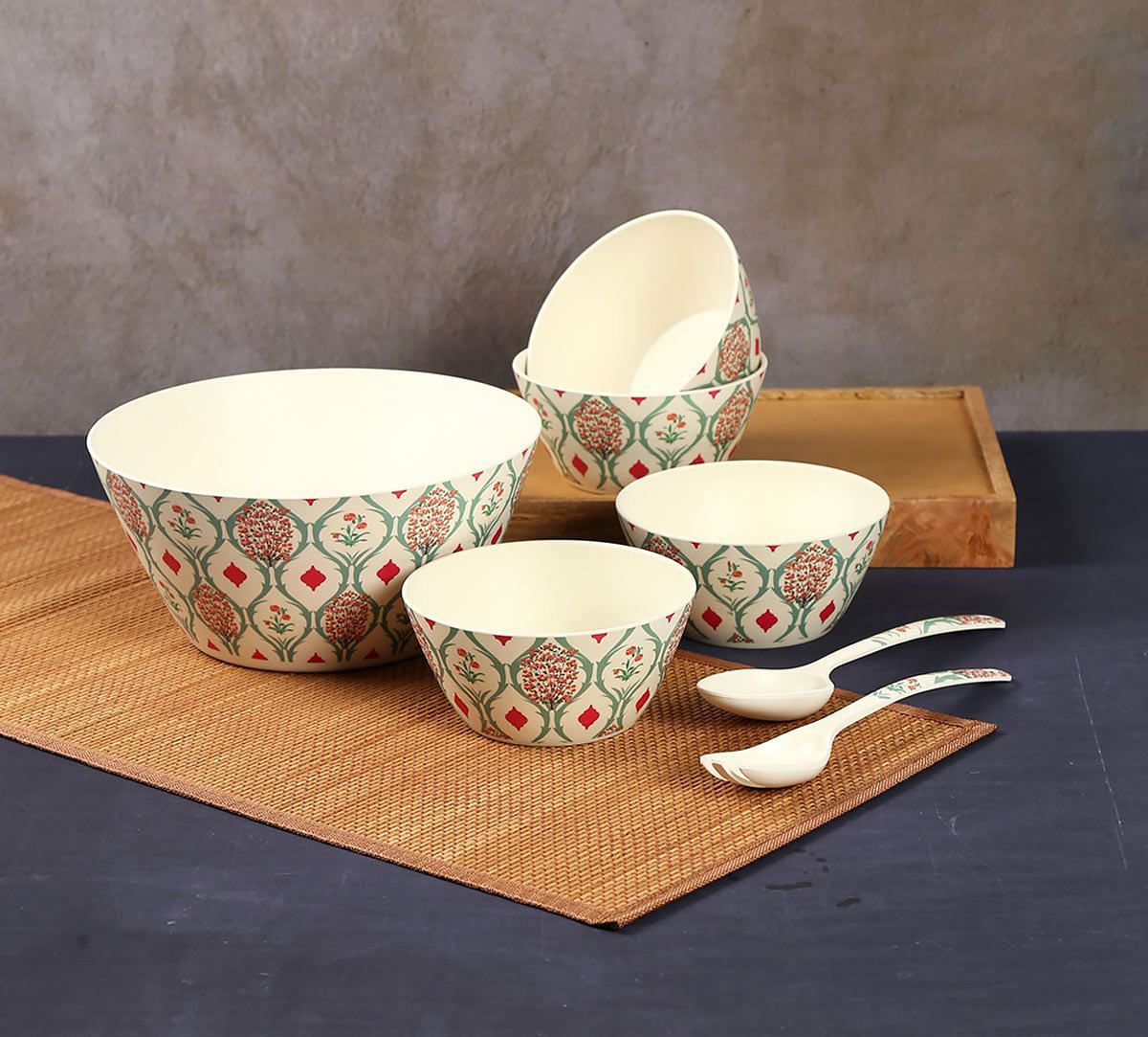 India Circus Lattice Blooms Bamboo Salad Bowl Set