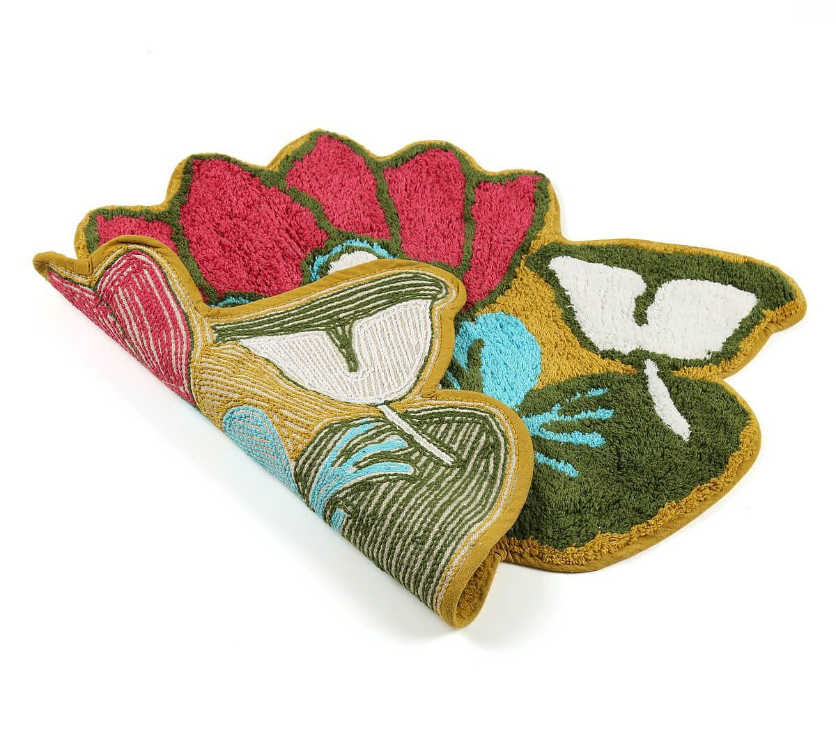 India Circus Lotus Toad Shape Bath Mat