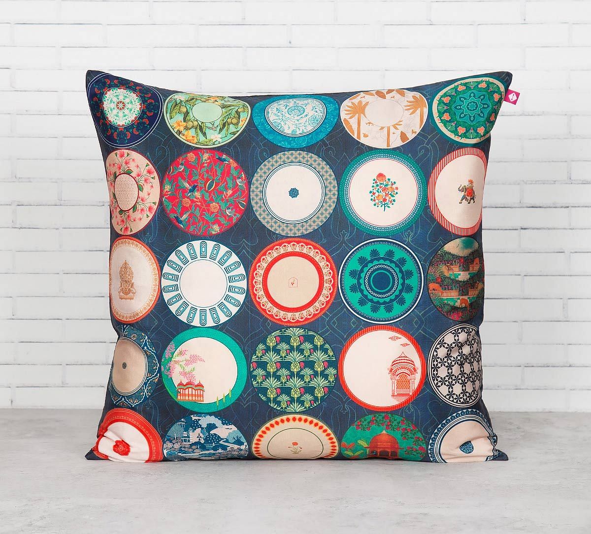 India Circus Platter Portrayal Blended Taf Silk Cushion Cover