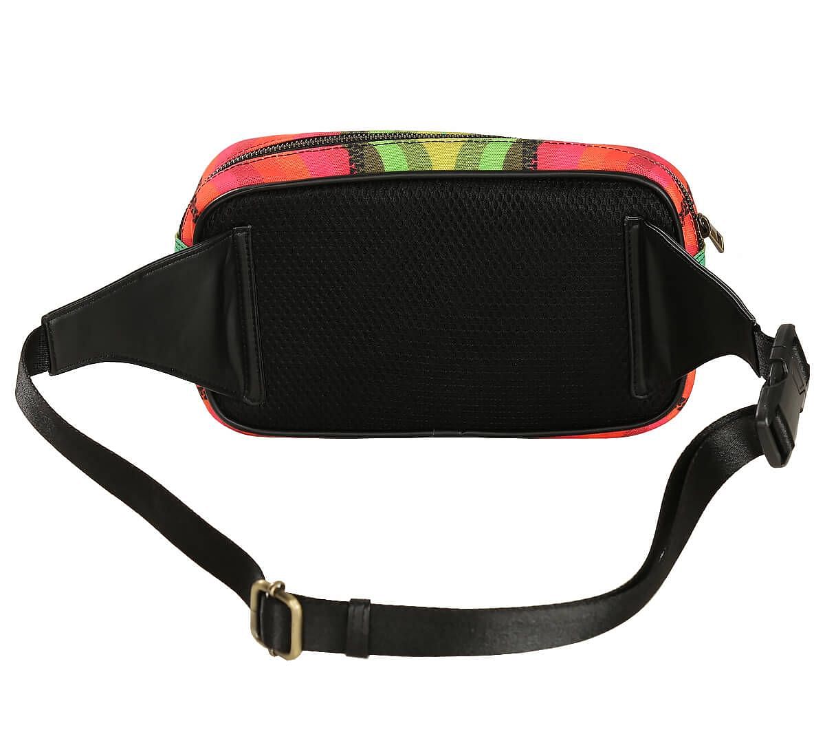 India Circus Ripple in a Zipper Belt Bag