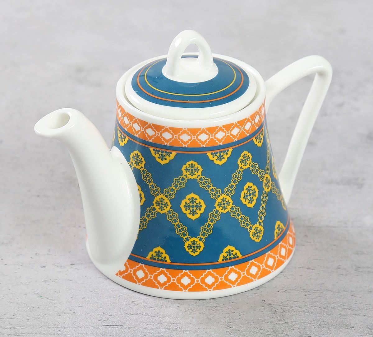 India Circus Swirling Safari Tea Kettle Set