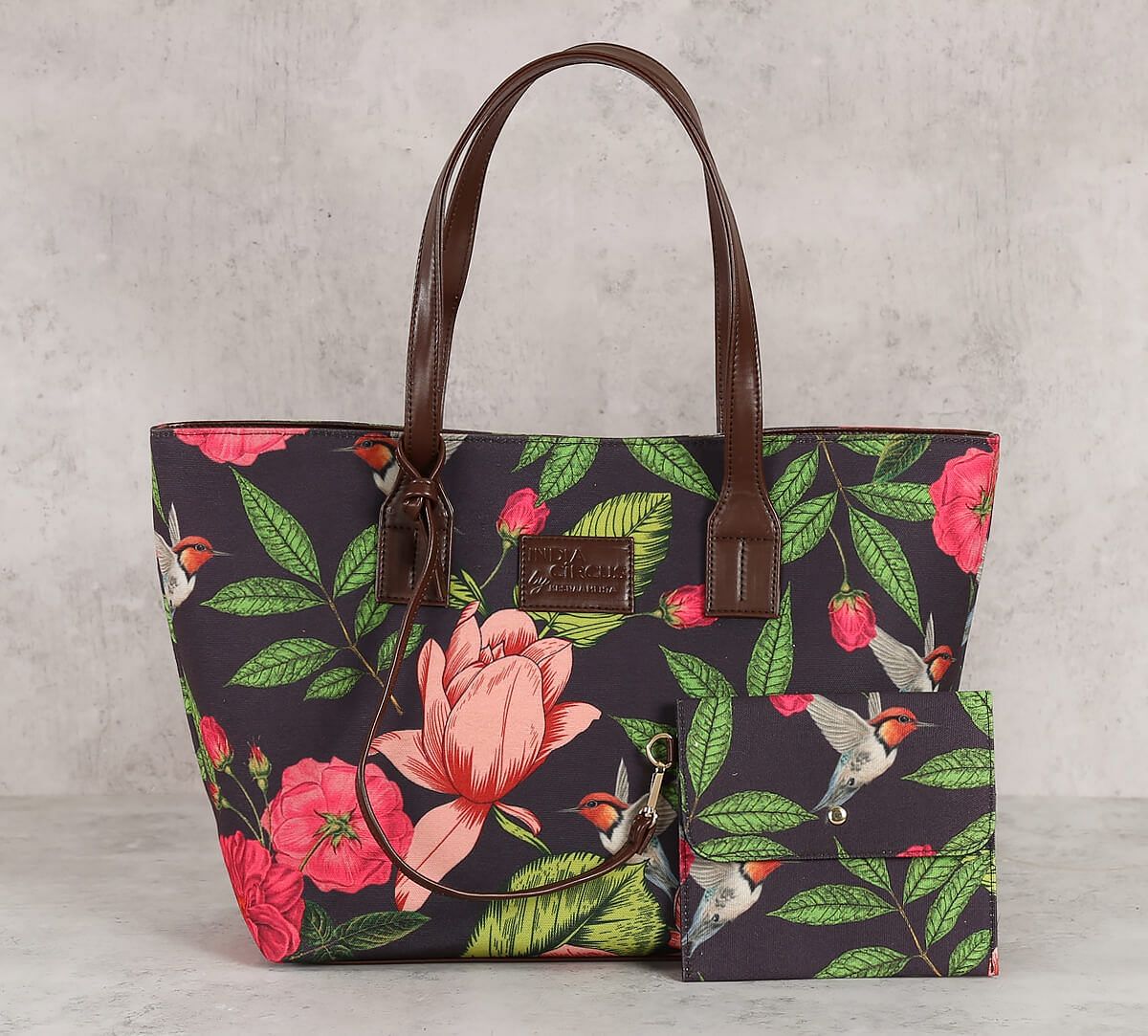 India Circus Warbled Verdure Tote Bag