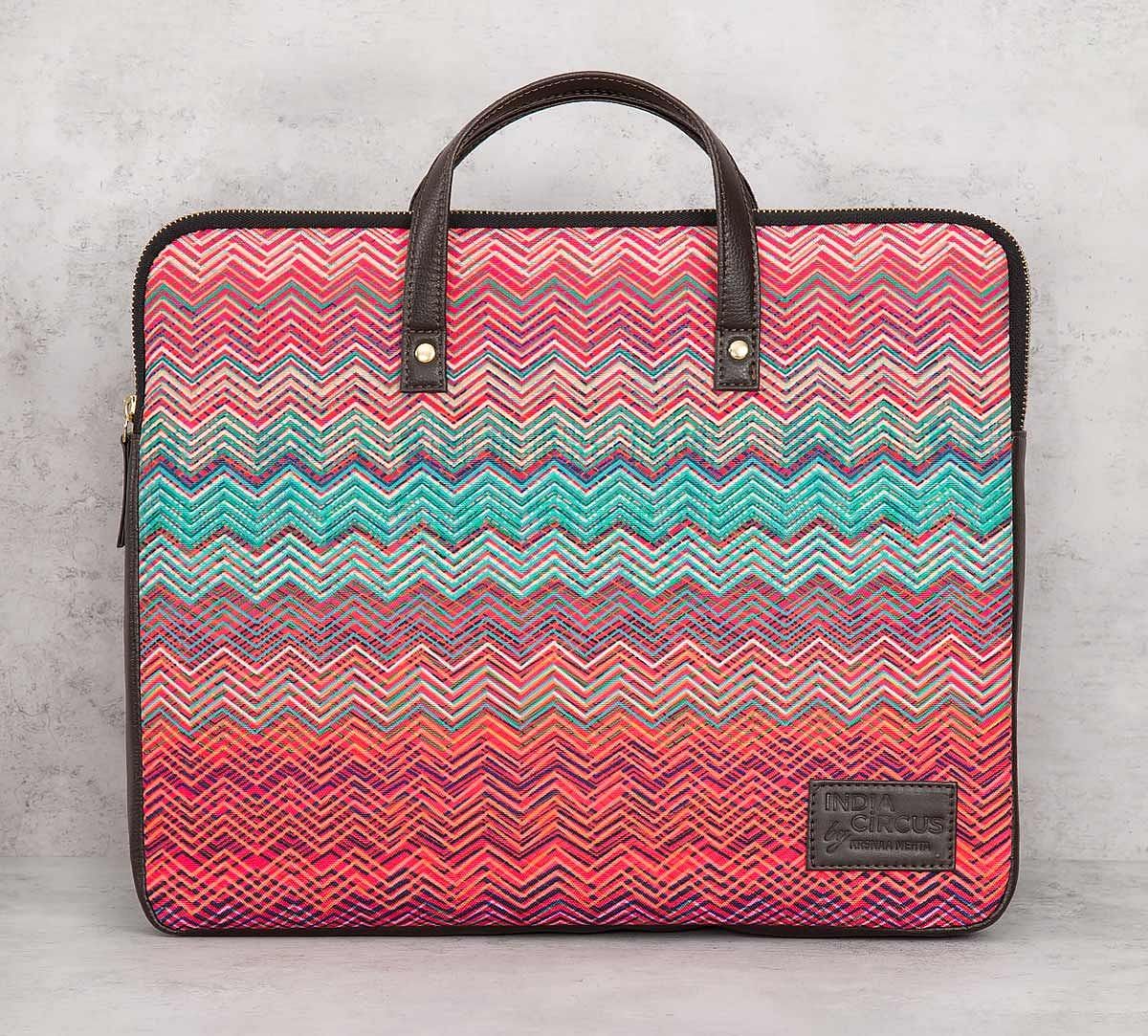 India Circus by Krsnaa Mehta Waves of Chevron Laptop Bag