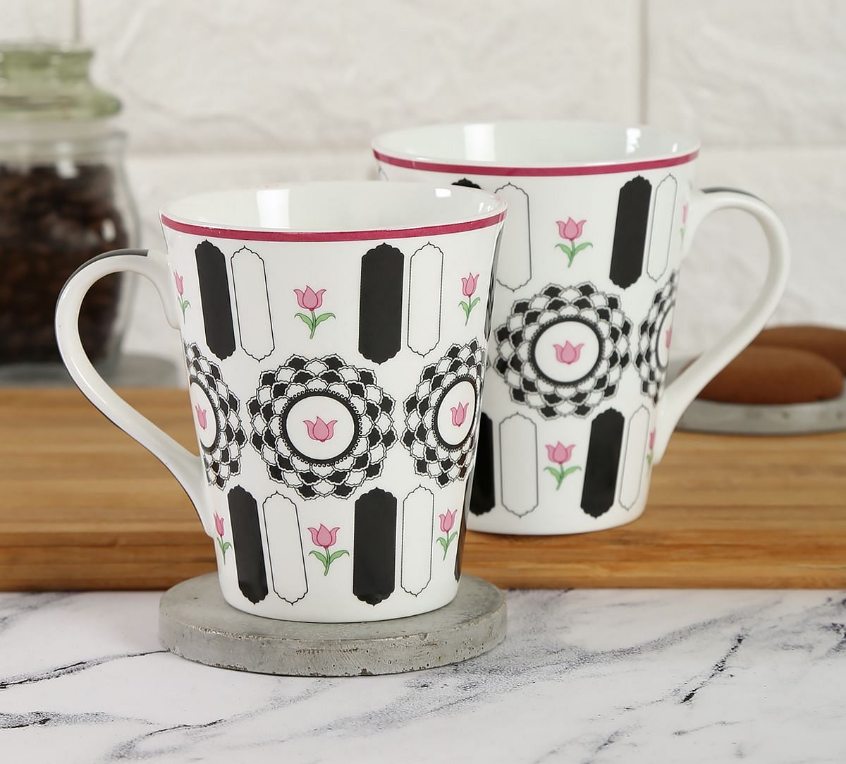 India Circus Appliqued Harmony Zing Mug (Set of 2)