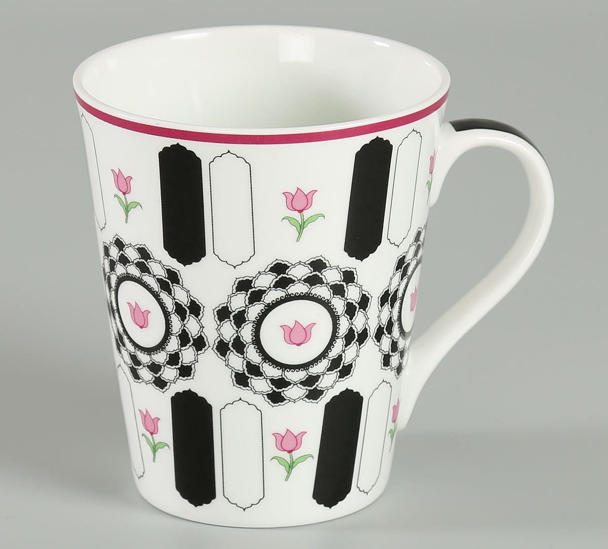 India Circus Appliqued Harmony Zing Mug (Set of 2)