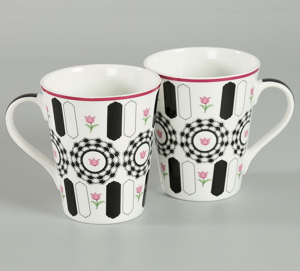 India Circus Appliqued Harmony Conical Mug (Set of 2)