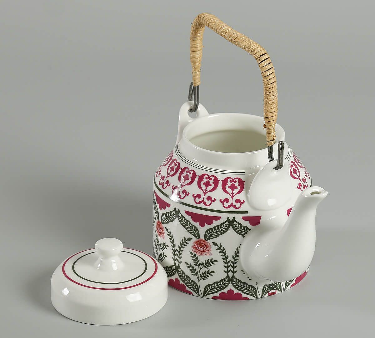 India Circus Verdure Mystery Kettle