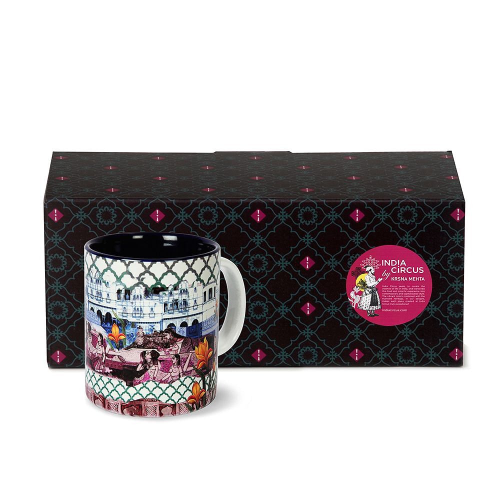 Palace Scene Miniature Mug