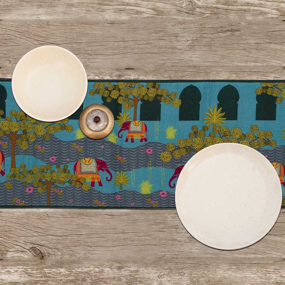 Riding with Royalty Table Runner