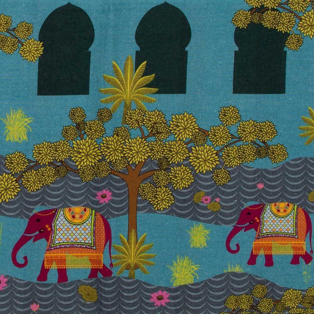 Riding with Royalty Table Runner