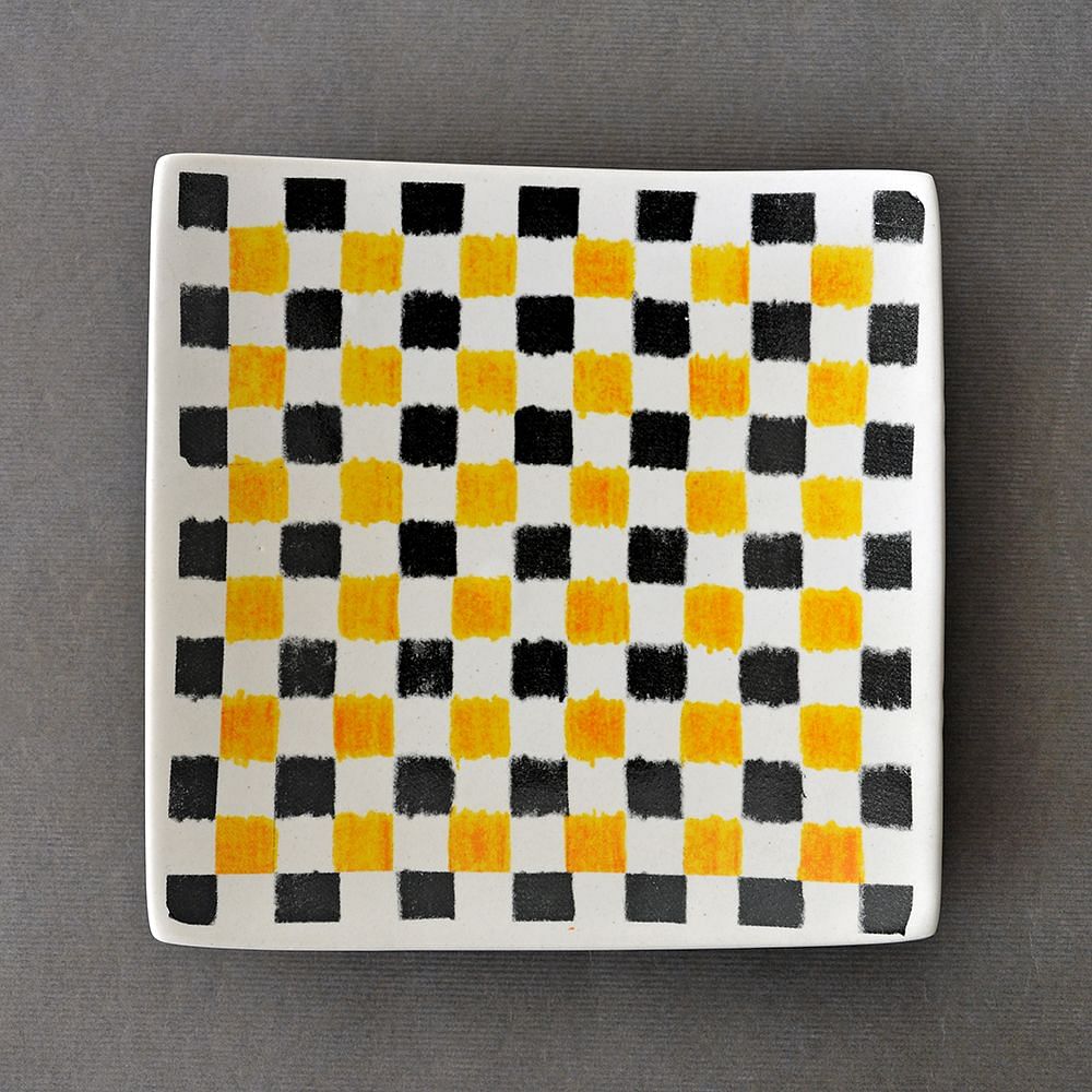 Black & Yellow All in checks Platter