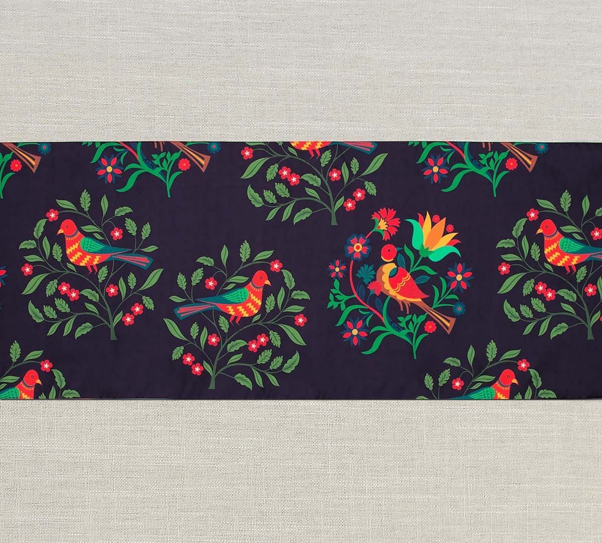 Psittacines Enquiry Bed and Table Runner
