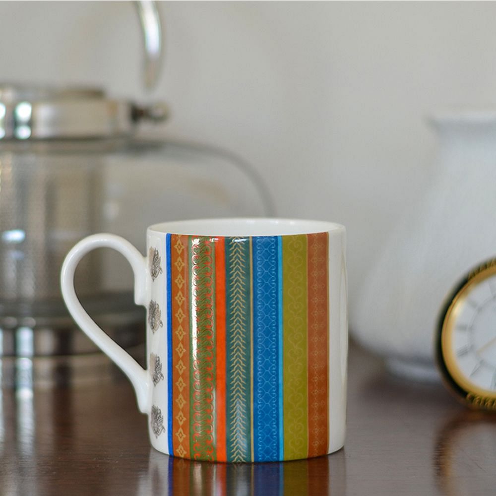 Tamara Solitaire Mystery Mug