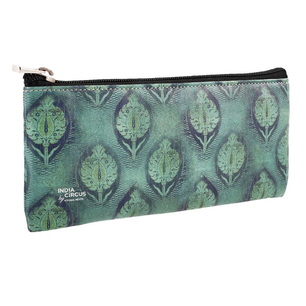 Tres Belle Small Utility Pouch