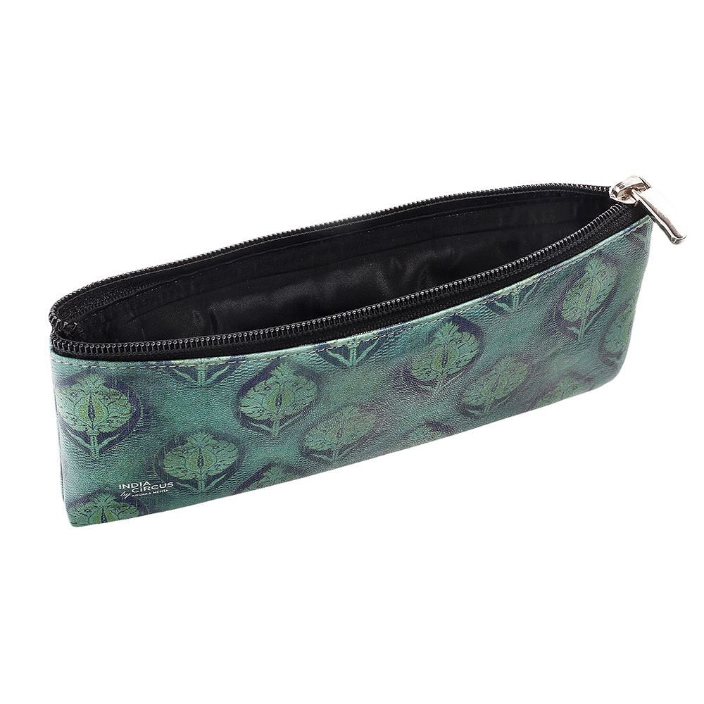 Tres Belle Small Utility Pouch